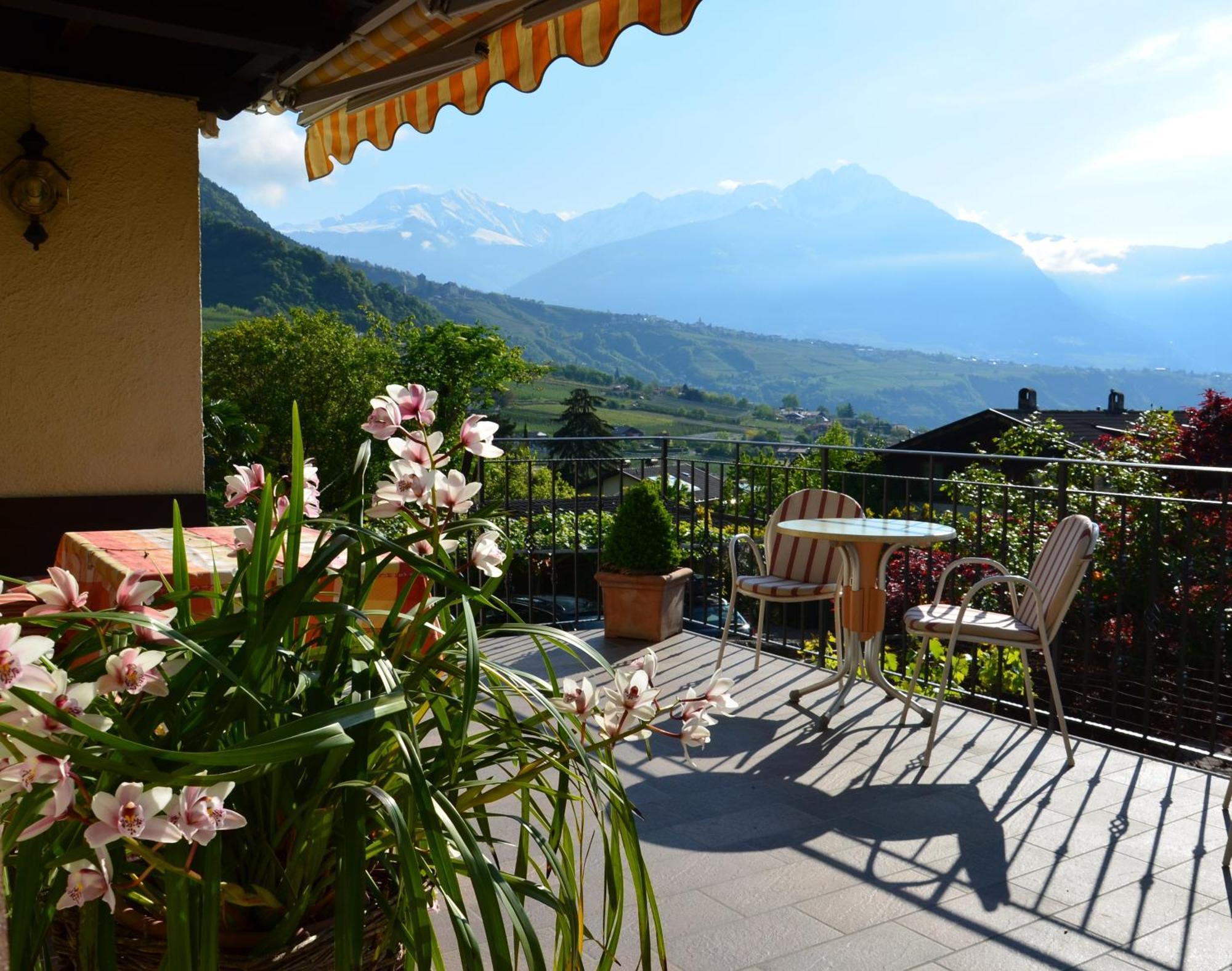 Obermaratscher Apartments Residence Lagundo Extérieur photo